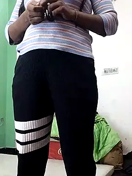 Laxmi_89 live sex cam