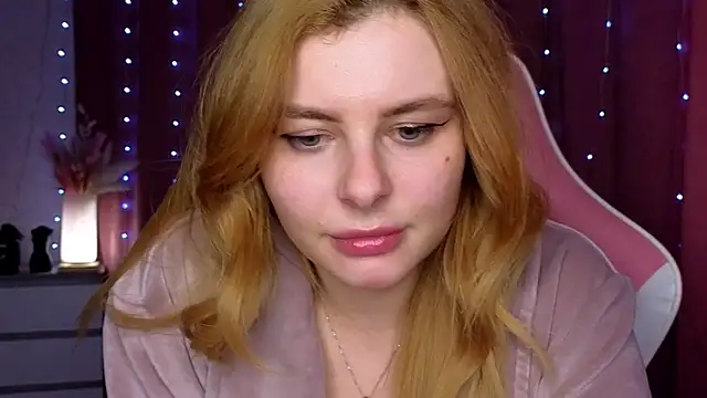 Day-off live sex cam