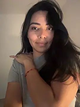 PetitLumiere live sex cam