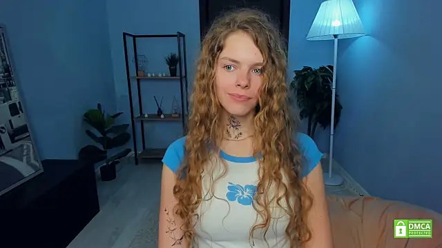 RayaNenlia live sex cam