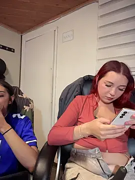 Karen18_boobs live sex cam