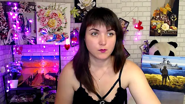 Darina_M_ live sex cam