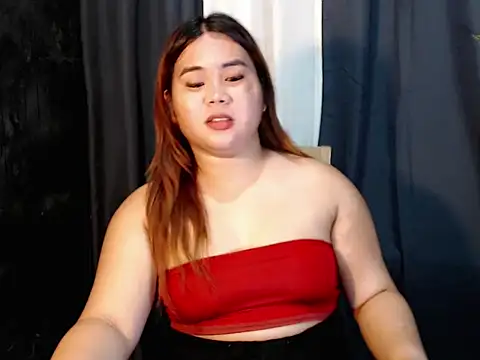 queen_staceyy live sex cam