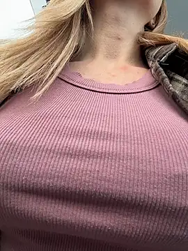 LavenderHot live sex cam