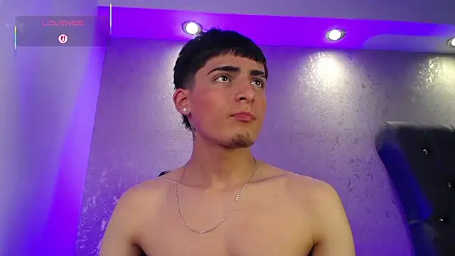 MateoMitchell live sex cam