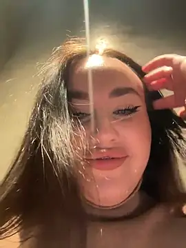 KiraSunshine live sex cam