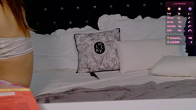 Eille_Elfie live sex cam