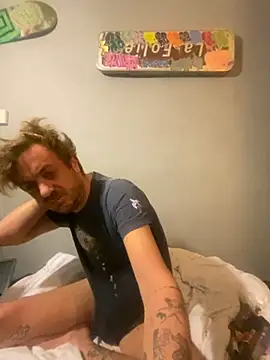 3615-ULLA live sex cam