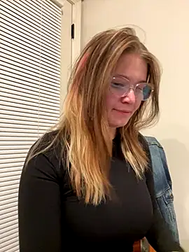 Riley_ray69 live sex cam