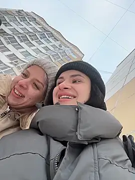 MiraReach live sex cam