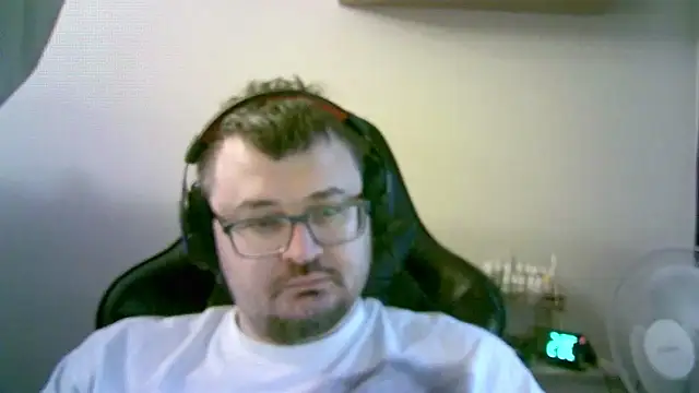 SirAbuser live sex cam