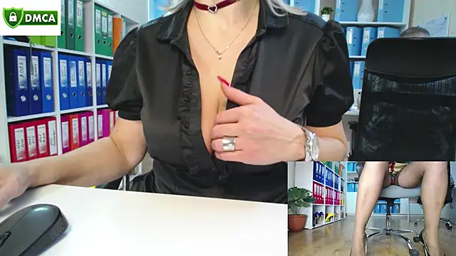 secret-office live sex cam