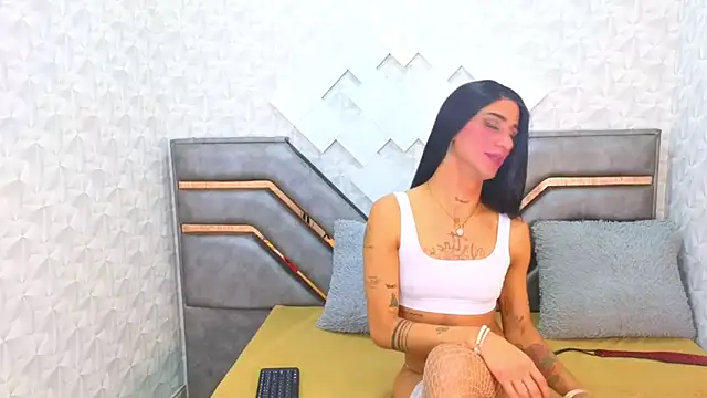 EdnaJarath live sex cam
