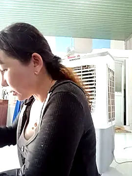 Ana-love2025 live sex cam