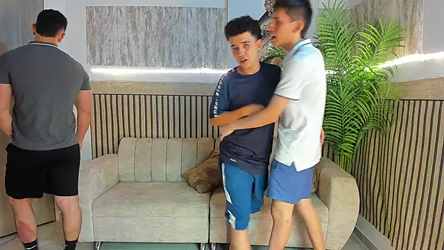 Justingsex1 live sex cam