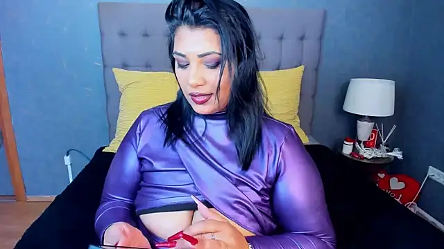 AmyCubes live sex cam