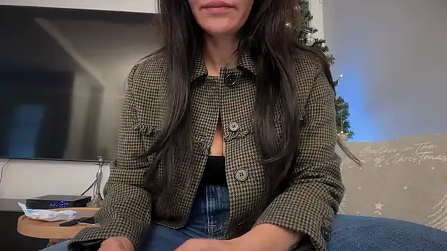 Zeravina live sex cam