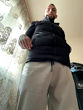 sexyman1936 live sex cam