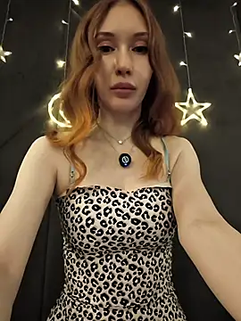 MayaSolar live sex cam