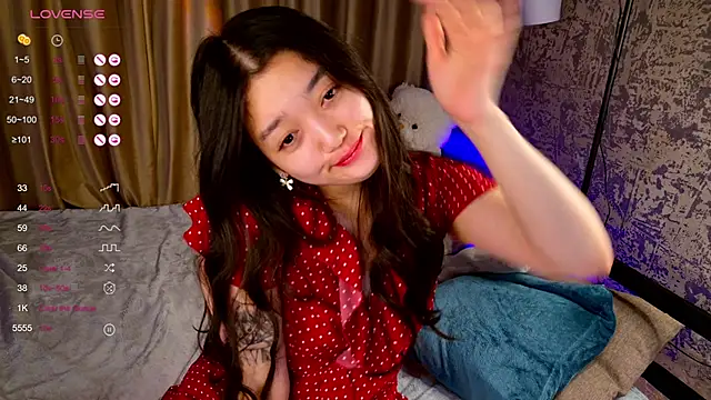 FreyaRaya live sex cam