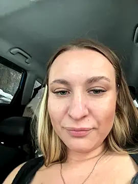 RuslanaXX live sex cam