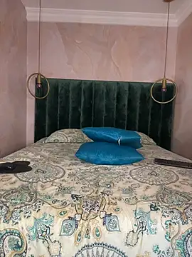 Maxim-Walker live sex cam