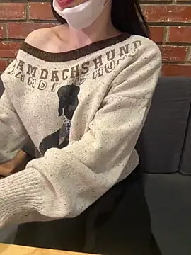 Meii-meyy live sex cam