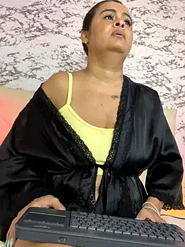 Lili__taylor live sex cam