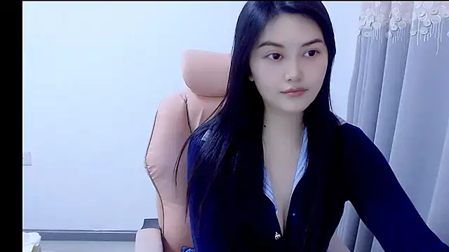 Little-sweet live sex cam