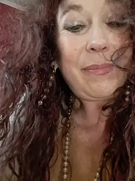 GypsyEsmeralda live sex cam