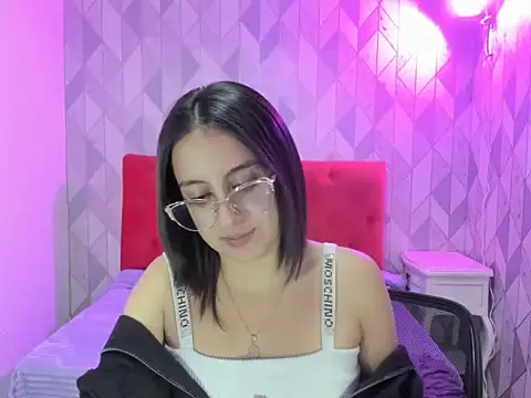 IsabellaRousset live sex cam