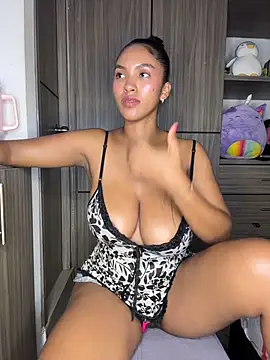 Mia_sweet80 live sex cam