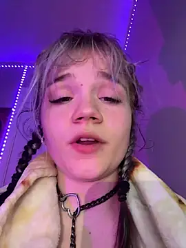 Cutiepiespanks live sex cam