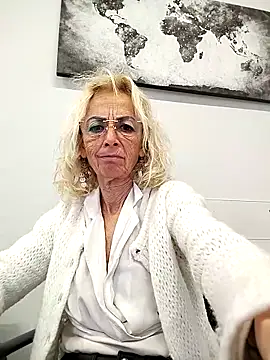 clarabell4 live sex cam