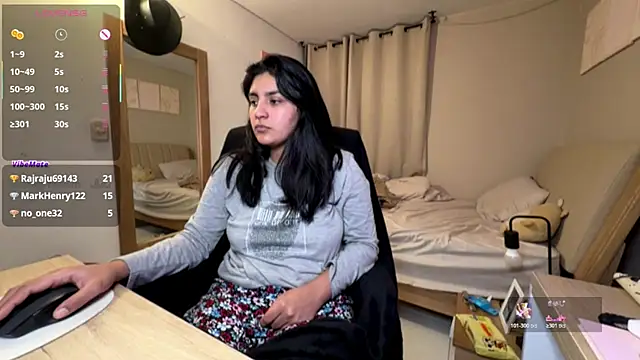 cloe_small live sex cam