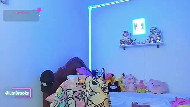 Annaa_Brooks live sex cam