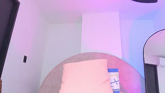 Sofia_martiin live sex cam