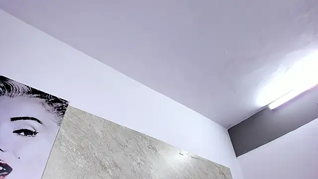 Chanel-munoz live sex cam