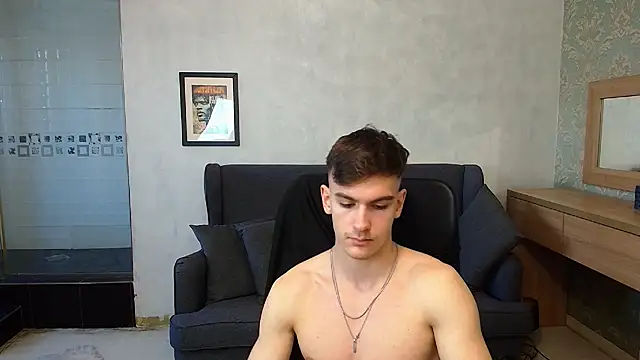 BradyFlint live sex cam