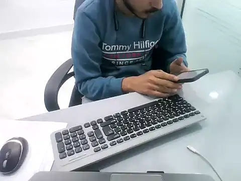 rahulkajuuu0909 live sex cam