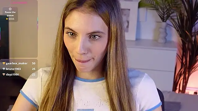 mia_silkk live sex cam