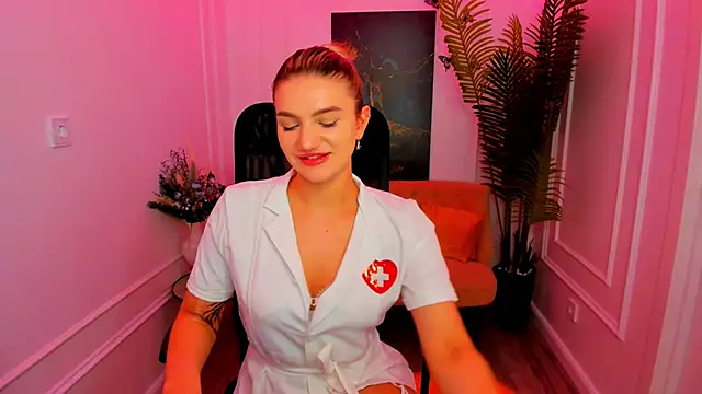 SelenaeMoore live sex cam