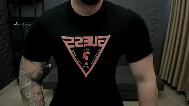 TonyWilcox live sex cam