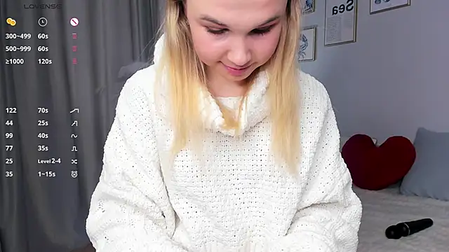 OdetteHarwick live sex cam