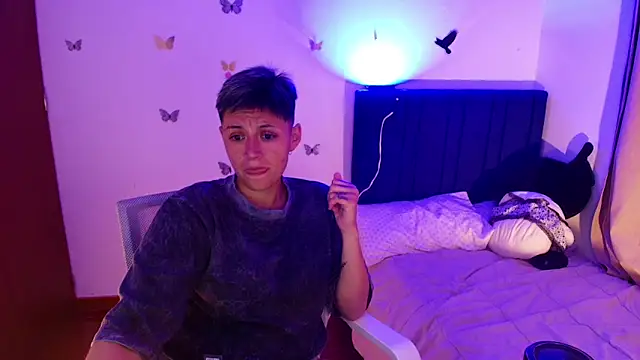 spicyferny live sex cam