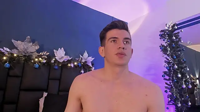 MikaelSlow live sex cam