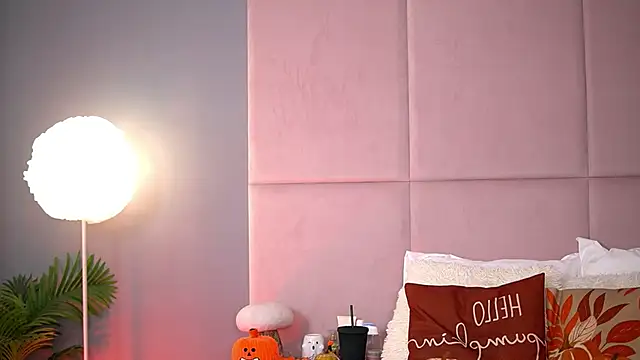 AlmaLuv live sex cam