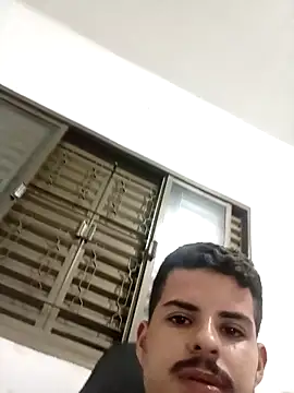 Caiomoretto live sex cam