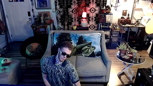 LintLiqour live sex cam