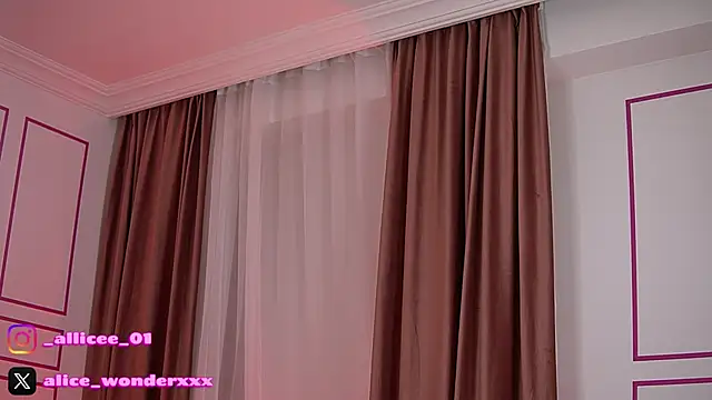 VanessaSimon live sex cam